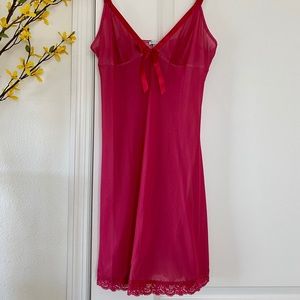 ❤️ Hot Red Mesh Slip ❤️